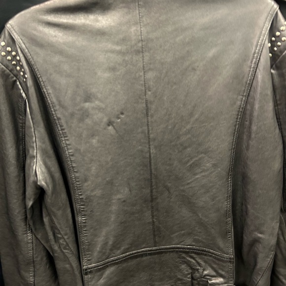Fulani Leather jacket - Picture 3 of 3